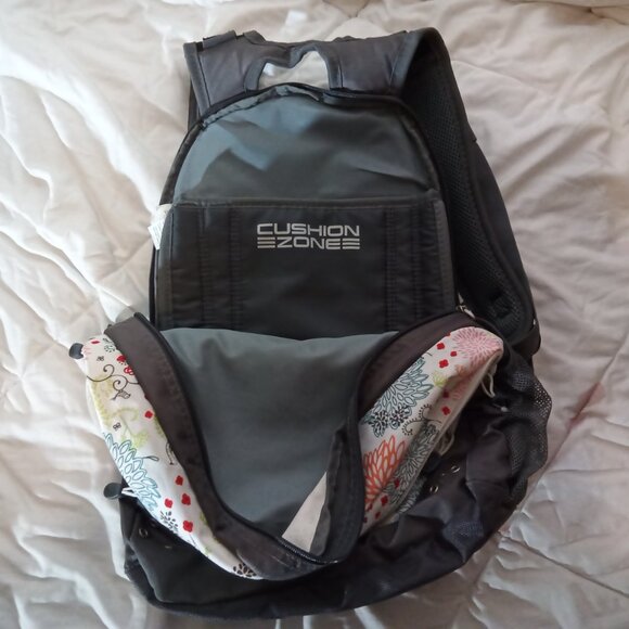 High Sierra Backpack Floral Design NWOT - Picture 6 of 9